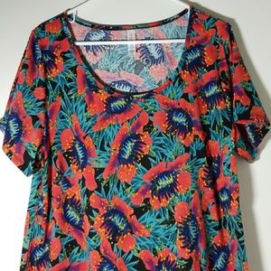 Summer Lularoe Classic Tee 2XL